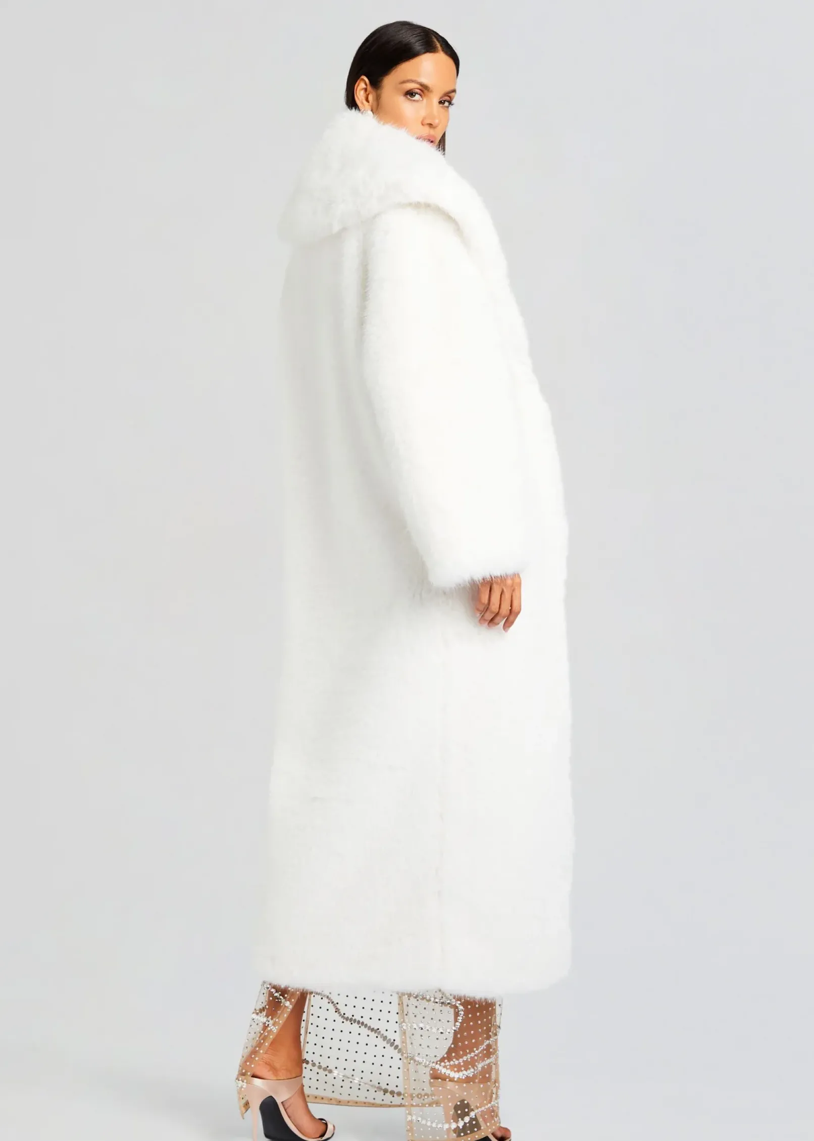 Clearance Averie Faux Fur Coat Reception Dresses