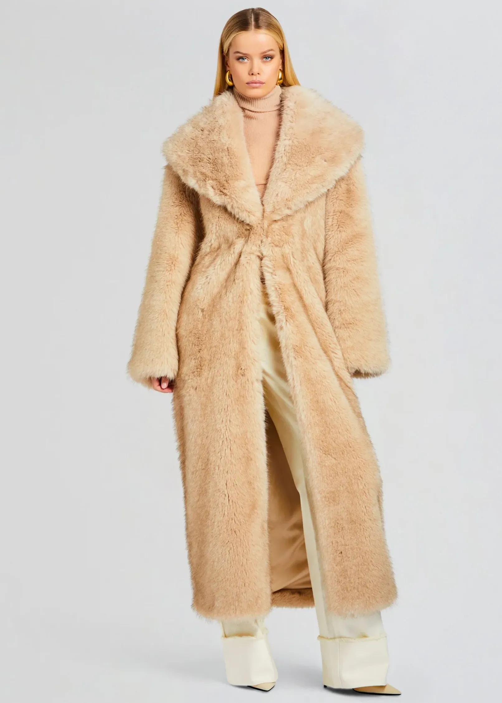Best Sale Averie Faux Fur Coat Men Neutral Moments