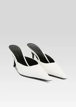Hot Daphne Mule Coming Soon