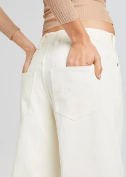 Hot Margot Cuffed Boyfriend Jean Day to Night
